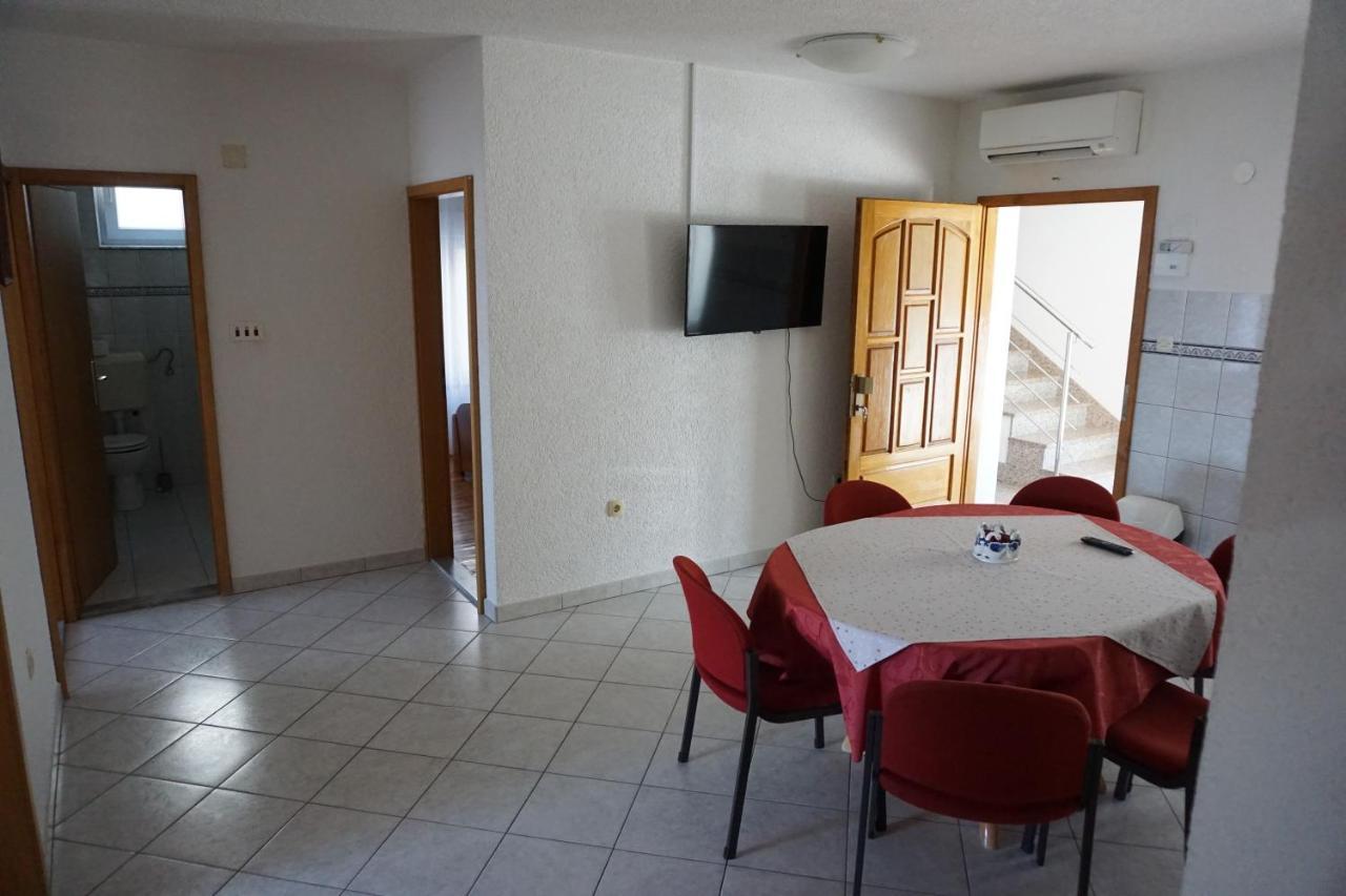 Spacious Comfort Apartment Duće Екстериор снимка