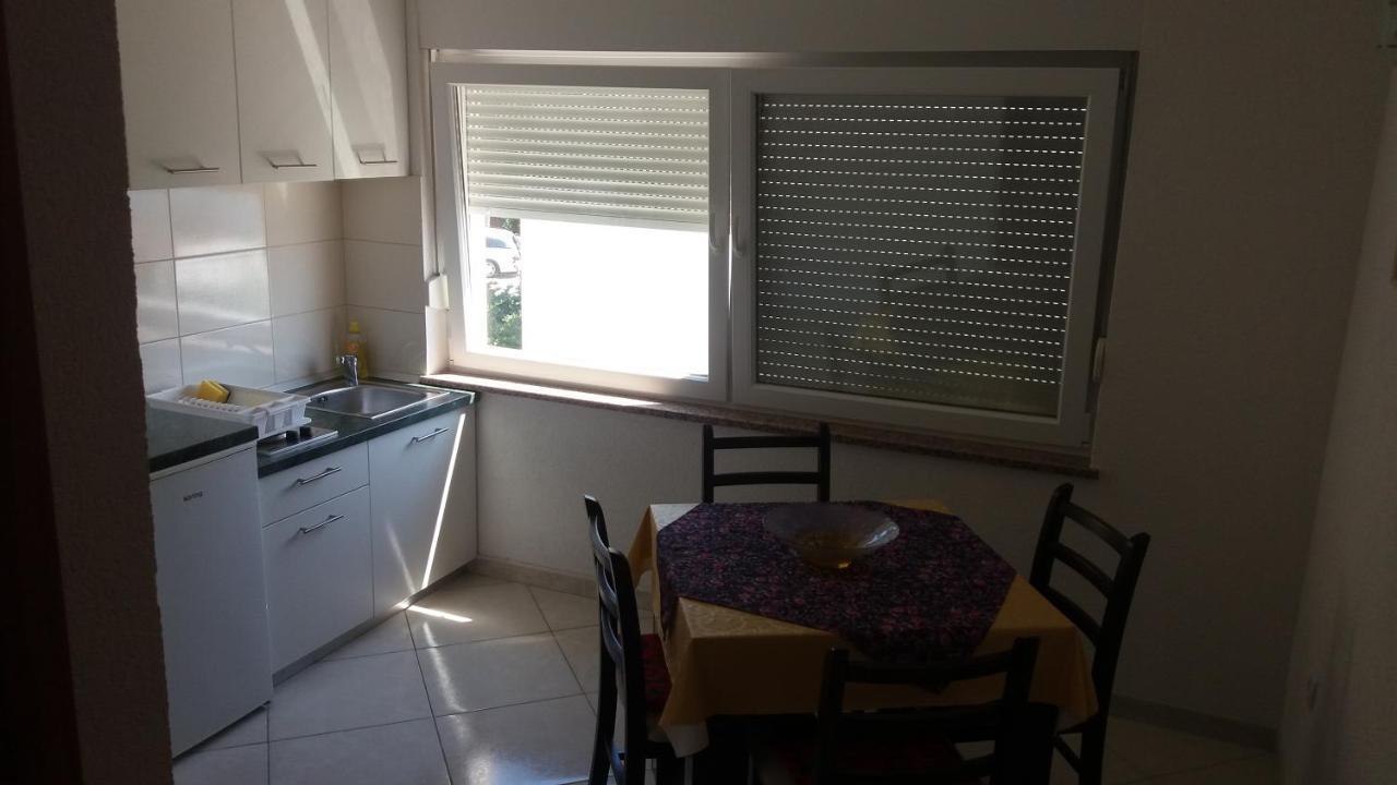 Spacious Comfort Apartment Duće Екстериор снимка