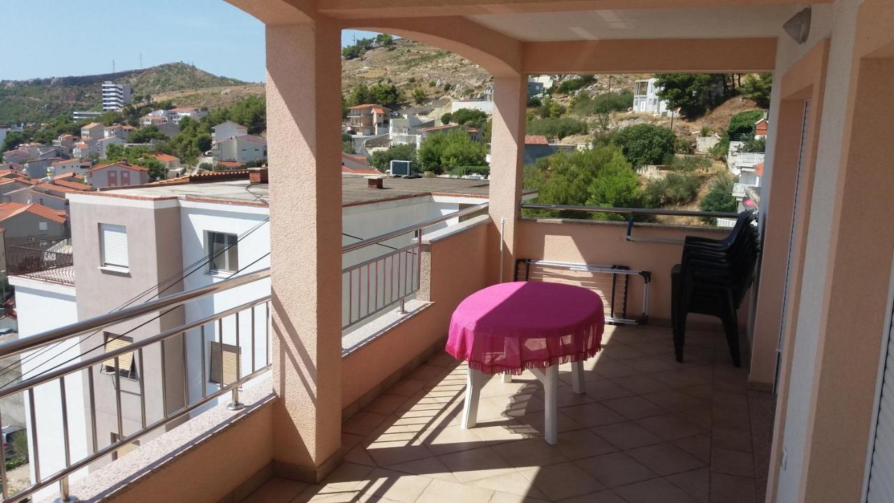 Spacious Comfort Apartment Duće Екстериор снимка